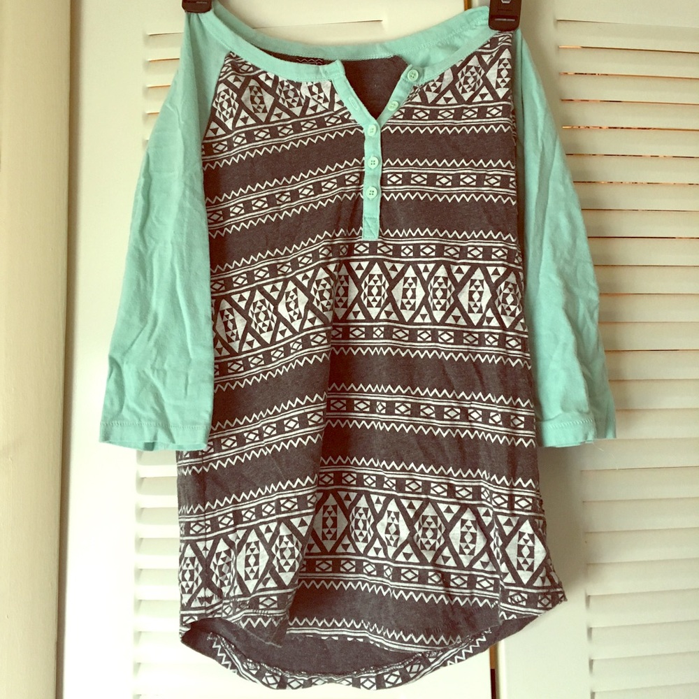 Aztec midarm shirt